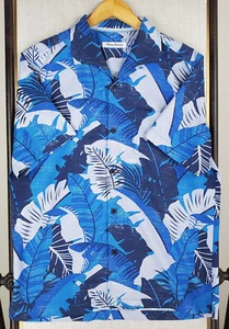 TOMMY BAHAMA Size Medium Blue Big Palm Fronds IslandZone Men Hawaiian Camp Shirt - Picture 1 of 12