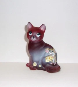 Fenton Glass Ruby Red "Cheese Prize" Sitting Cat Figurine Ltd Ed #9/44 M Kibbe - Picture 1 of 7