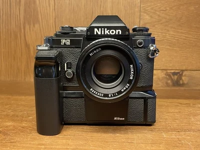 *Casi como nueva con MD-14* Cámara fotográfica Nikon FG negra Ai-s Nikkor 50 mm F/1,8 Panqueque Foto 1 de 4