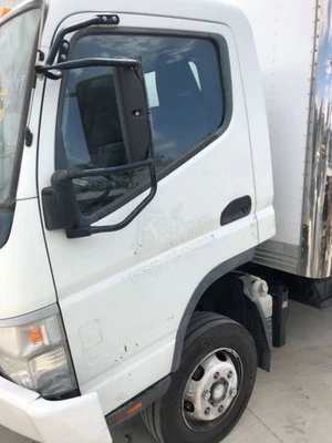 USED 06 FUSO FE180 LEFT ELECTRIC DOOR Mitsubishi FUSO  26430 - Image 1 of 4
