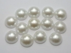 100 cuentas de media perla de marfil 14 mm espalda plana álbum de recortes artesanal cabujones hallazgo - Imagen 1 de 4