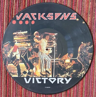 JACKSONS MICHAEL JACKSON VICTORY UK PICTURE DISC ALBUM FROM 1984 - Image 1 of 2