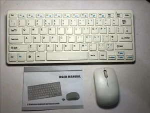 White Wireless MINI Keyboard & Mouse for SAMSUNG UE32J4510 Smart 32" LED TV - Picture 1 of 8