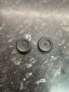 Vauxhall Astra J Mk6 tapa bota cubiertas de luz trasera ojales X 2 13309051 UDU14 - Imagen 1 de 4
