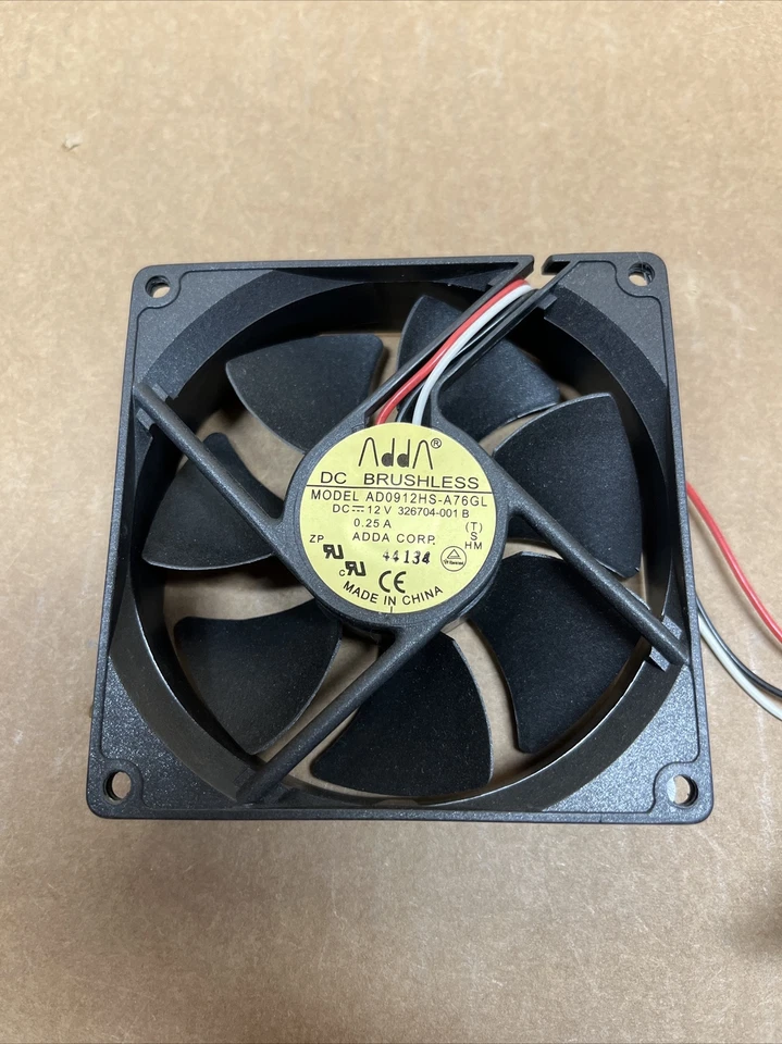 Adda DC12V 0.25A 92mm x 92mm x 25mm Fan 3Pin Brushless AD0912HS-A76GL 326704-001 - Image 1 of 4