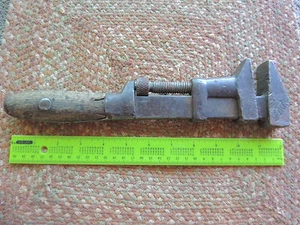 Vintage 12" COES SCHRAUBENSCHLÜSSEL DIAMANT MARKE funktionstüchtig - Bild 1 von 1