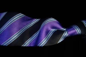 CHAPS RALPH LAUREN - Men's Purple & Black Stripe 100% Silk Neck Tie 3.8"W 60"L - Picture 1 of 4