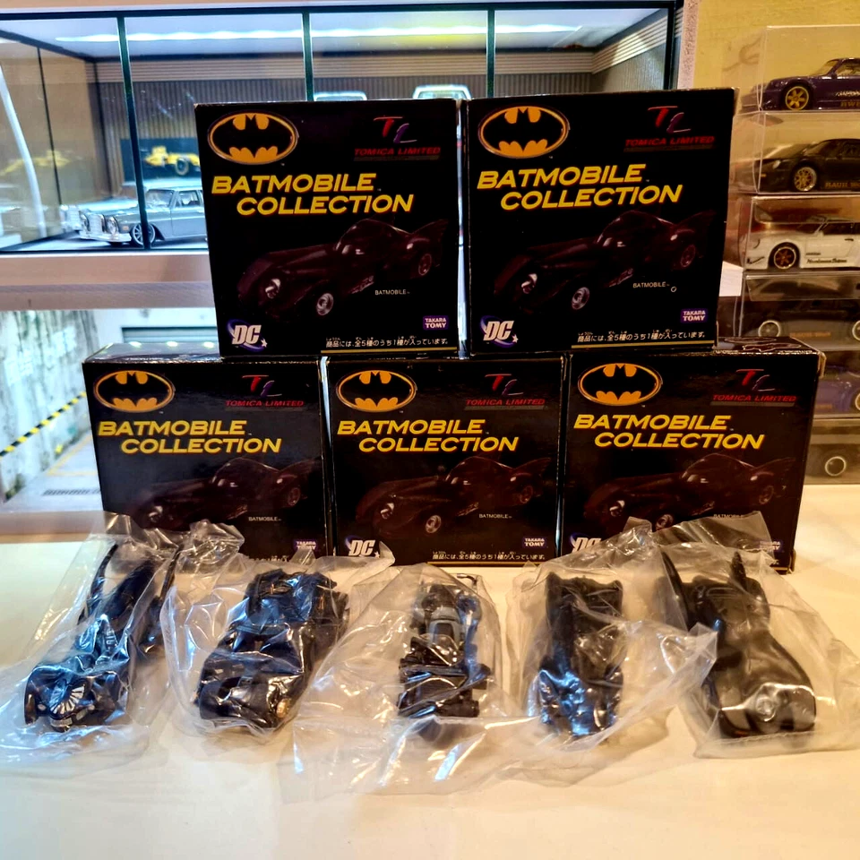 Tomica ограниченная коллекция бэтмобилей полный набор из 5 предметов все типы - Изображение 1 из 4