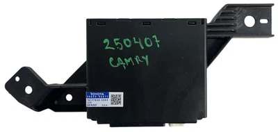 Módulo de control de refrigeración por temperatura Toyota Camry 2,5 L 2013 2014 2015 2016 2017 Foto 1 de 4