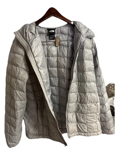 North Face graue Steppjacke mit Kapuze Größe L Herren - Bild 1 von 3