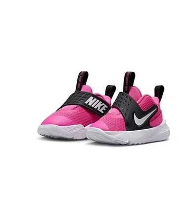 New Adorable Nike Team Hustle D 12 Toddler Girl's Shoes Size: 8 C Pink & Black - Image 1 of 4