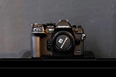 OM System/ Olympus  OM-1, TOP - Bild 1 von 3