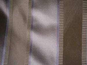IMPRESIONANTE OTOMANA LT CREMA LT ORO SATINADO TAFETÁN RAYAS TELA DE DISEÑADOR 3 yardas BP6 - Imagen 1 de 4