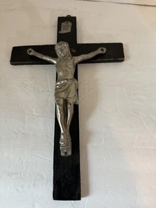 Christ On A Cross - Picture 1 of 4