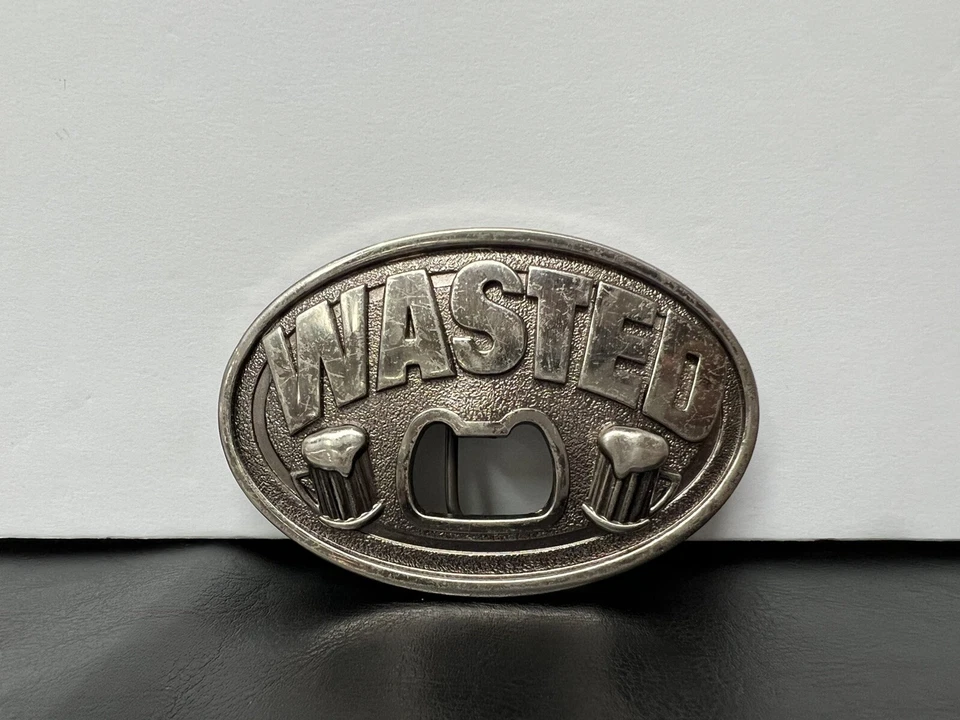 Acero Inoxidable Tono Plata DESPERDICIADO Punk Novedad Rock Cinturón Hebilla Abridor de Botellas Foto 1 de 4