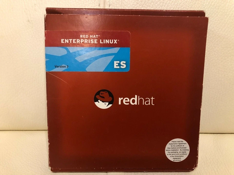 Genuine Red Hat Enterprise Linux ES Version 3 - Complete 9-disc set - Image 1 of 4
