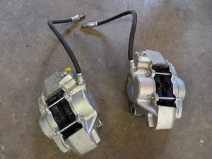 MGB - Brake Caliper Set - Picture 1 of 4