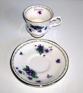 Tazza miniature da collezione, Royal Albert/febbraio - Imagen 1 de 1