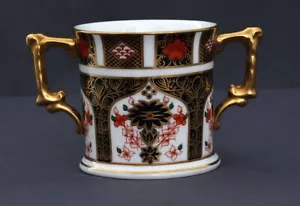 Royal Crown Derby 'Loving Cup' Old Imari 1128 Pattern 1st Quality (XLVII) - Picture 1 of 9