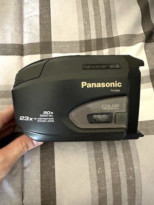 Panasonic PV-D308D Palmcorder VHSC 50X Digital Zoom - Image 1 of 4