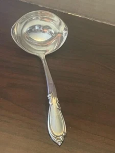 INTERNATIONAL RHAPSODY C1957 STERLING GRAVY LADLE DOUBLE LIP 6 1/2" - Picture 1 of 5