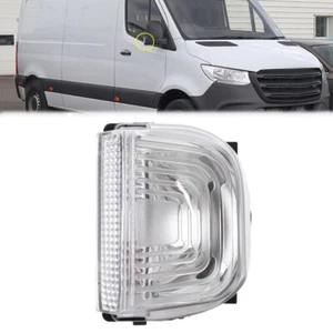Specchietto retrovisore esterno copertura frecce plastica destra per Mercedes Sprinter 2018-24 - Foto 1 di 8
