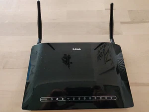 Router: D-Link DIR-632 Wireless-N 300Mbps, 8 porte, 802.11g/n - Foto 1 di 5