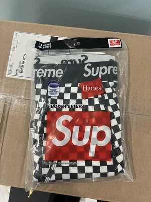 (2 件装)全新 SUPREME X HANES 拳击手格子黑色白色 SS18 小号 — 第 1/4 张图片