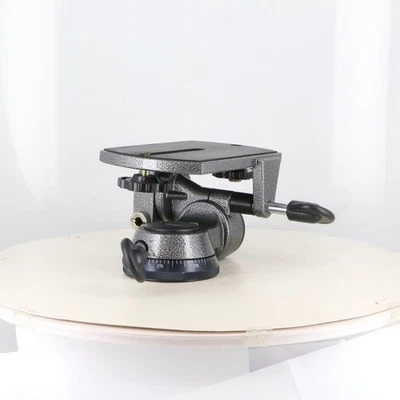 Cabezal de trípode G1570 GITZO M equipado Foto 1 de 4