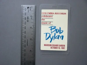 Bob Dylan backstage pass laminated AUTHENTIC Madison Sq Garden October 16, 1992! - Picture 1 of 1