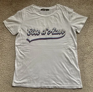 MARC AUREL T-Shirt runder Ausschnitt weiß Print Aufschrift 38/40 neuw. - Bild 1 von 3