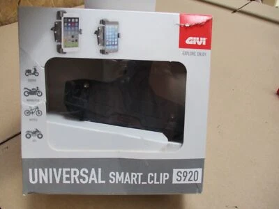 Givi Universal Smartphone Halter in Schwarz S 920 M für 112-148 mm / 52 x 75 mm - Bild 1 von 3