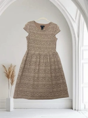 Vestido Enfocus Studio Para Mujer Floral Encaje Ajuste y Acampanado Talla 4 Otoño Vacaciones Elegante Foto 1 de 4