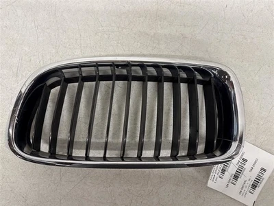 Решетка водителя верхний бампер крепление основание подходит 12-18 BMW 320i 1965565 - Изображение 1 из 4