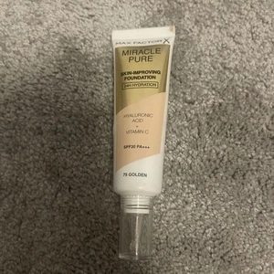 MAX FACTOR MIRACLE FONDOTINTA PURO MIGLIORAMENTO PELLE 75 GOLDEN 30 ML - Foto 1 di 1