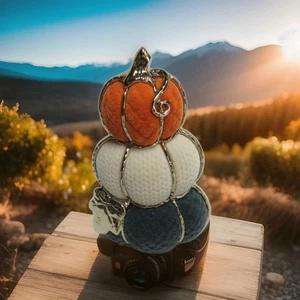 Bath & Body Works Wallflower Plug 3 Pumpkins Textured Material Autumn Fall - Picture 1 of 6