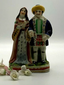 Vintage Porcelain pottery figure Henry viii and Anne Boleyn - Picture 1 of 12