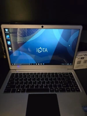 iOTA slim 14" FHD chrome laptop 32g silver  - Image 1 of 4