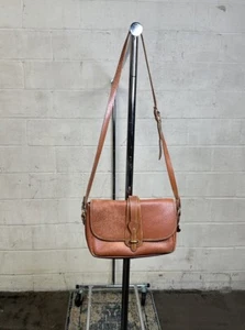 Dooney & BourkeVintage All Weather Leather Tan Esquestrian Saddle Bag - Picture 1 of 7