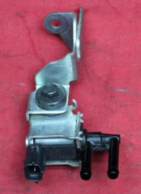 Sensor de vacío Suzuki GSXR 600/750 2008-2009 #2954 Foto 1 de 4