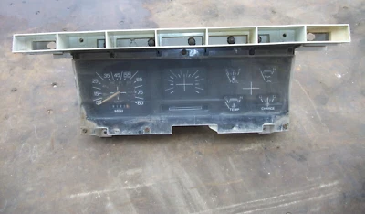 Ford F150 F250 F350 1980-1986 cuadro de instrumentos velocímetro Bronco 1984 Foto 1 de 4