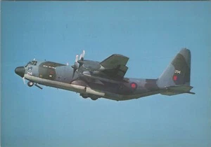 Aviation Postcard - Lockheed C-130K Hercules C.1 XV294 Aeroplane Ref.RR18396 - Picture 1 of 2
