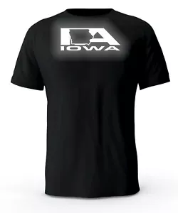 Iowa IA State Reflective Logo Black T-Shirt - Foto 1 di 3