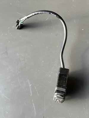 Conector USB Triumph Street Triple 765RS OEM 2017-2019 765RS conexión USB Foto 1 de 4