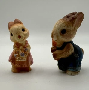 Vintage 1985 Hallmark Merry Miniature Boy & Girl Easter Bunny Figurines - Picture 1 of 7