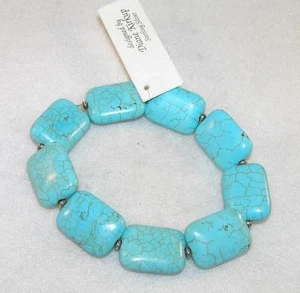 Brazalete elástico con cuentas de magnesita teñida con cuentas de plata de ley liberación de tensión - Imagen 1 de 2