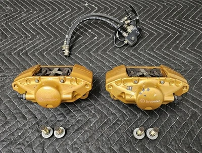 Pinzas traseras originales Brembo Infiniti G35 2003-07 Foto 1 de 4