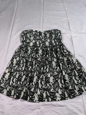 Charolette Russe Strapless Lace Black And white Dress Size XL - Image 1 of 4
