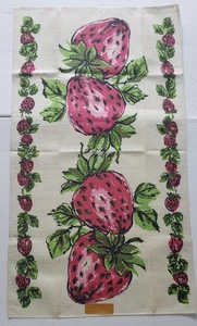 Vintage Souvenir Tea Towel – Strawberries Design – 29" x 17" A31- 47. - Picture 1 of 3