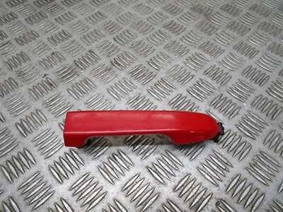 2015 TOYOTA YARIS PASSENGER SIDE FRONT OUTER DOOR HANDLE OEM  - Image 1 of 4